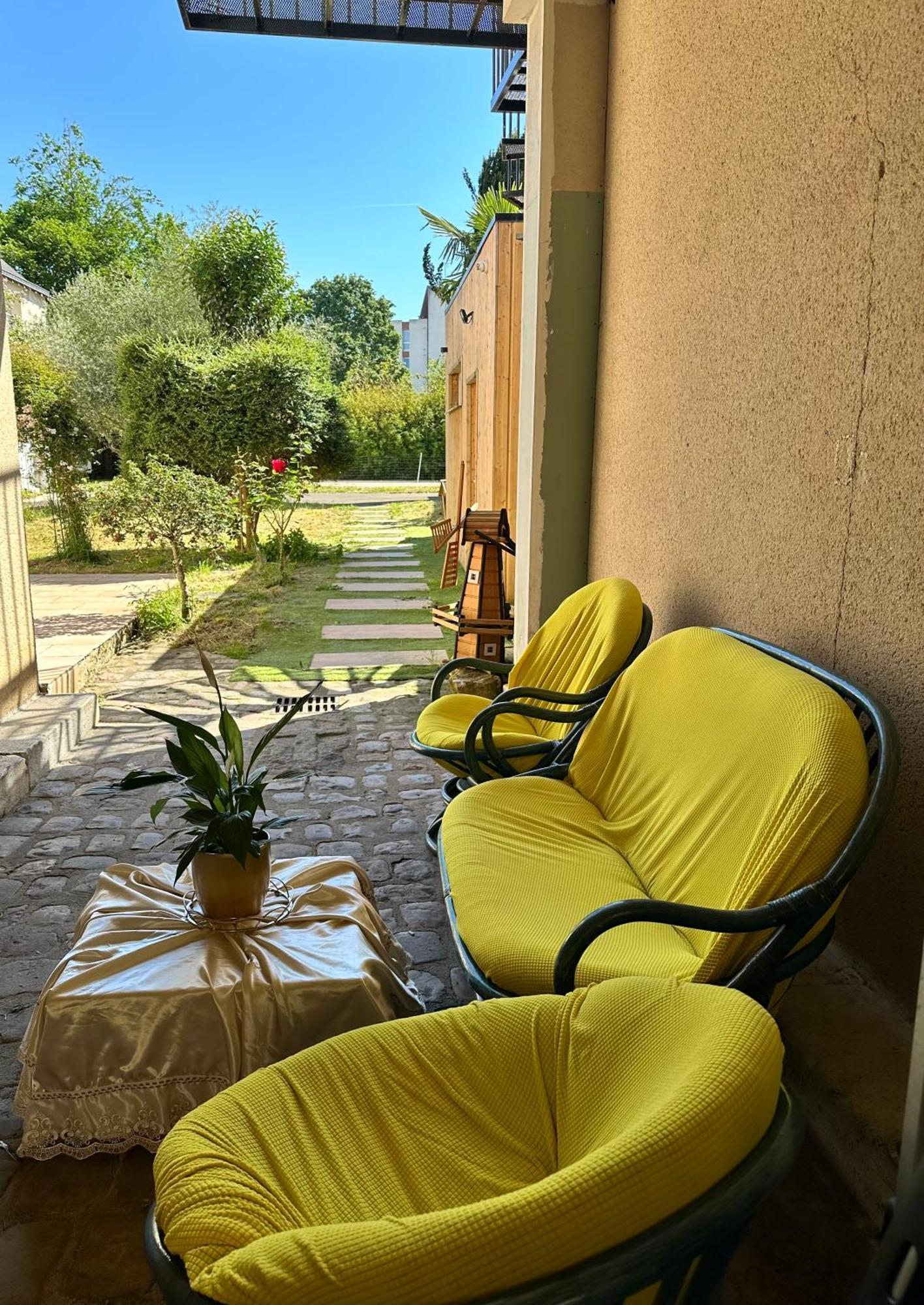 Saint Denis Appartement 1 Le Mans Exterior photo